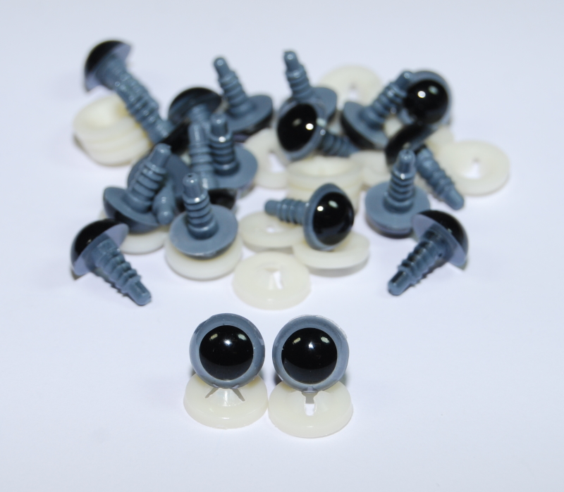 Pack of 10 Pairs - 8mm Grey Eyes with Plastic Backs