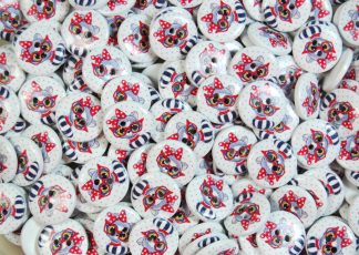 Children's Printed Wooden Buttons (Cat with Glasses - 20mm)