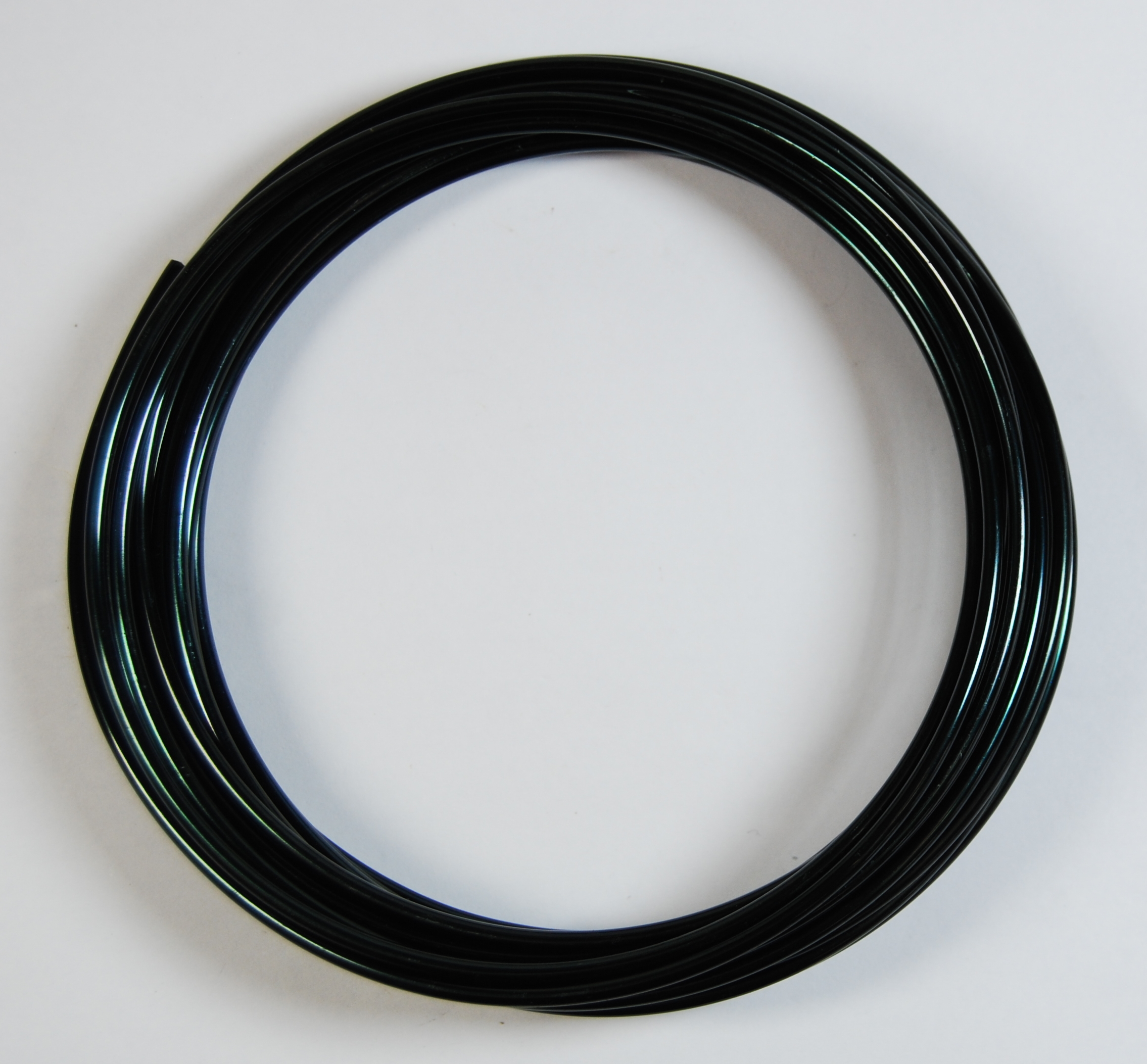 Pack of 1 - Black 2.5mm x 5m Aluminium Wire