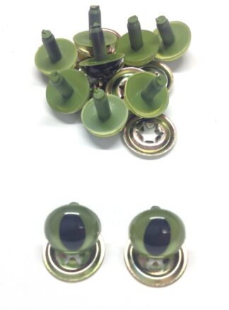 7.5mm Green Cats Metal Back Eyes