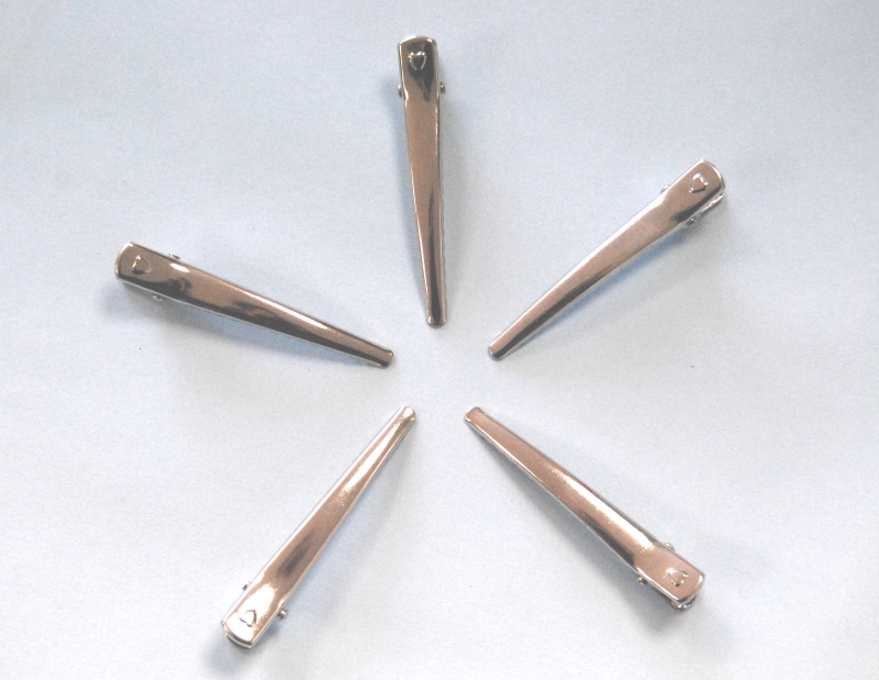 Pack of 100 - 60mm Silver Slim Tip Alligator Clips With Hearts