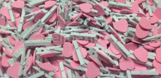 30mm Pink Loveheart Pegs