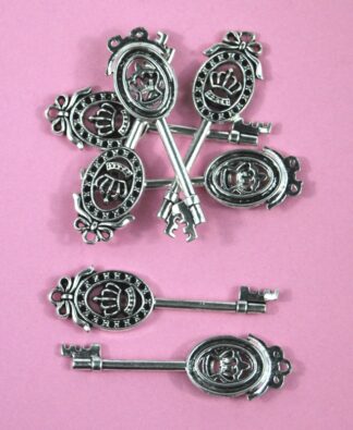 Pack of 10 - Crown Keys - Antique Silver - Metal Charms Steampunk