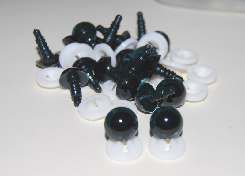 Pack of 10 Pairs - 12mm Dark Grey Glass Like Eyes with Plastic Backs