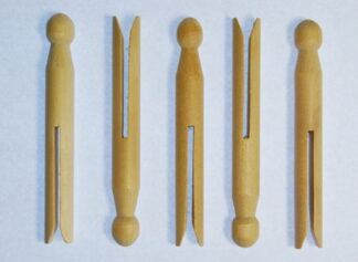 Wooden Dolly Pegs