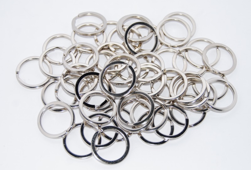 Pack of 50 - Silver - 25mm Flat - Double Loop Split Ring for Keyrings