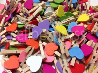 30mm love heart natural mixed pegs celloexpress