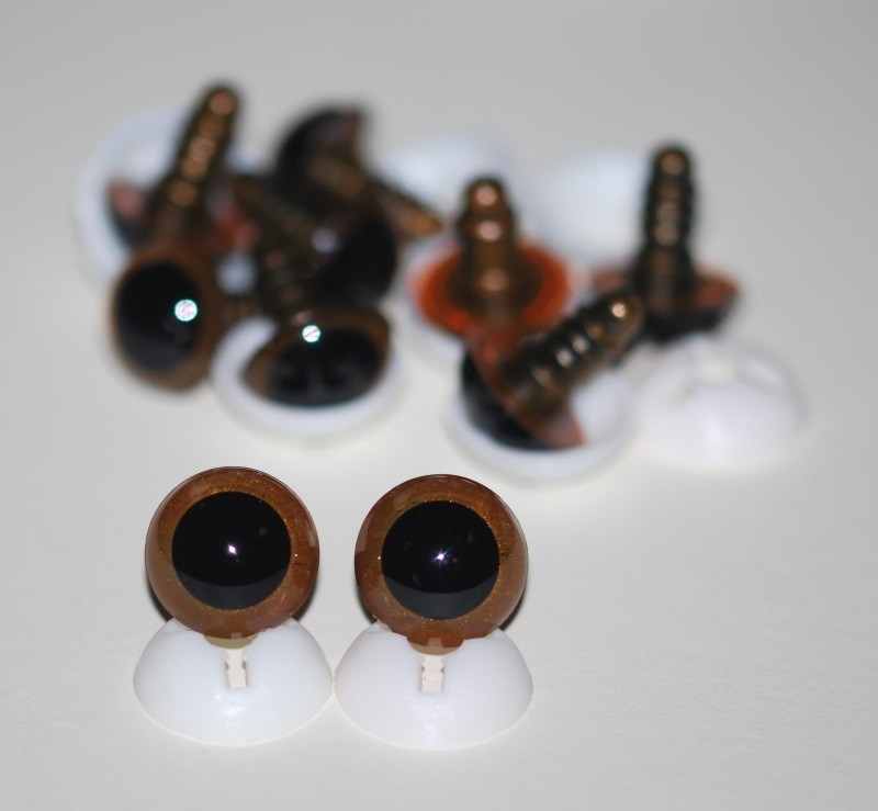 Pack of 5 Pairs - 18mm Light Brown Glass Like Eyes with Plastic Backs