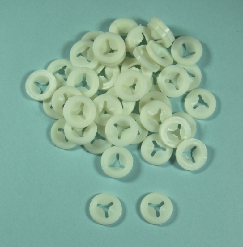 25 Pairs Medium Cross Replacement Backs For Plastic Eyes