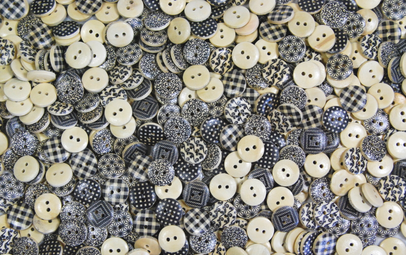 Printed Wooden Buttons - 15mm Black Multi Patterned