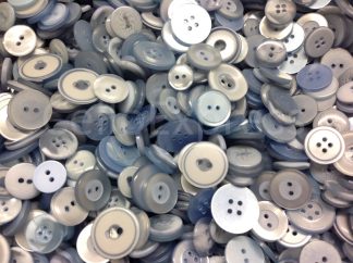 celloexpress Pack of 100g SHINY SILVER Mixed Sizes of Shiny Silver Buttons for Sewing and Crafting 