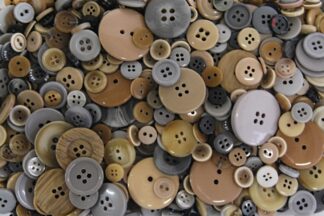 Pebble Mixed Buttons