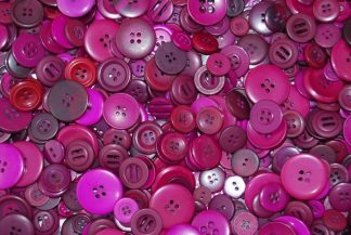 Pack of 100g - PLUM Buttons - Mixed Sizes for Sewing and Crafting 11mm to 25mm