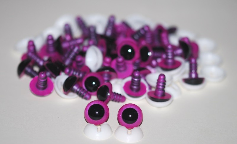 Pack of 50 Pairs - 18mm Raspberry Pink Glass Like Eyes with Plastic Backs