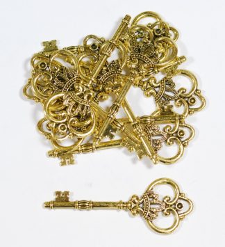 Pack of 10 - Gold Regal Keys - Metal Charms Steampunk