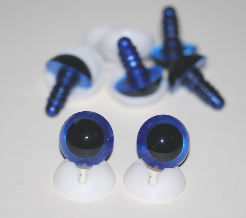Pack of 3 Pairs - 15mm Royal Blue Glass Like Eyes with Plastic Backs