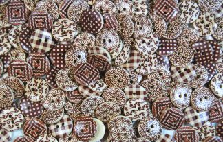 Printed Wooden Buttons - 15mm Brown Multi Patterned