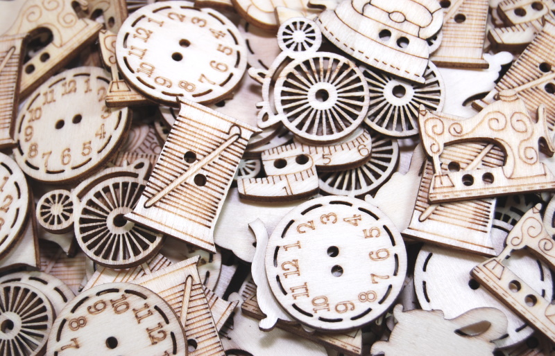 27-30-mm Wooden Buttons and Cabochons celloexpress