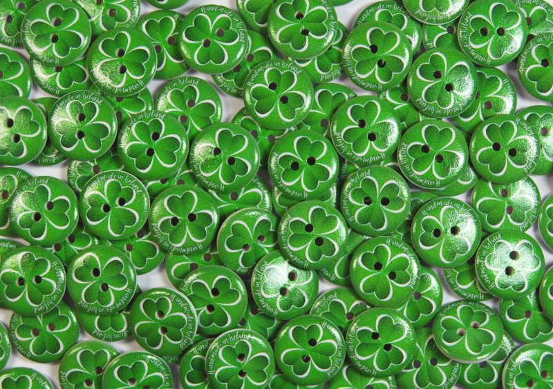20mm Made In Ireland - Clover - Irish Themed Wooden Buttons