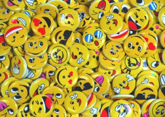 Children's Printed Wooden Buttons (Mixed Faces 2 - 20mm)