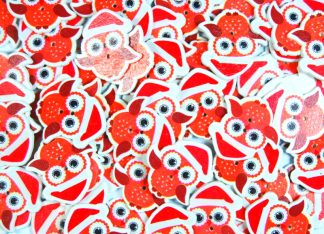 Christmas Wooden Buttons - Owls Type 2