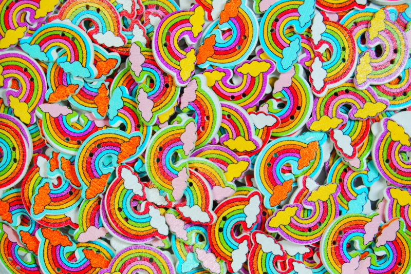 Childrens Character Printed Wooden Buttons (Rainbow Cloud Type 1 - 30mm)