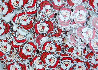 Christmas Wooden Buttons - Santa Claus Type 11