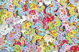 Childrens Character Printed Wooden Buttons (Seahorse Type 1)
