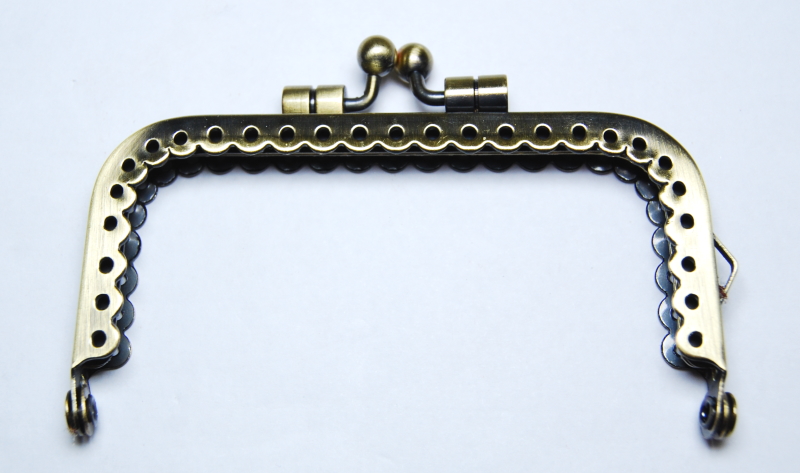Pack of 1 - Straight Type 17 - Purse Clasp 3.25" - Antique Bronze