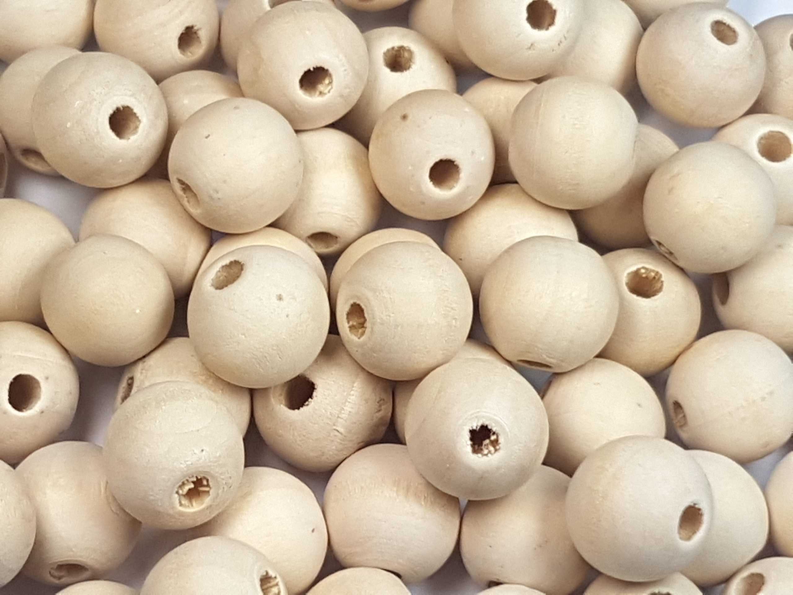 Pack of 250 - 16mm with 3mm Hole - Natural Wooden Round Beads