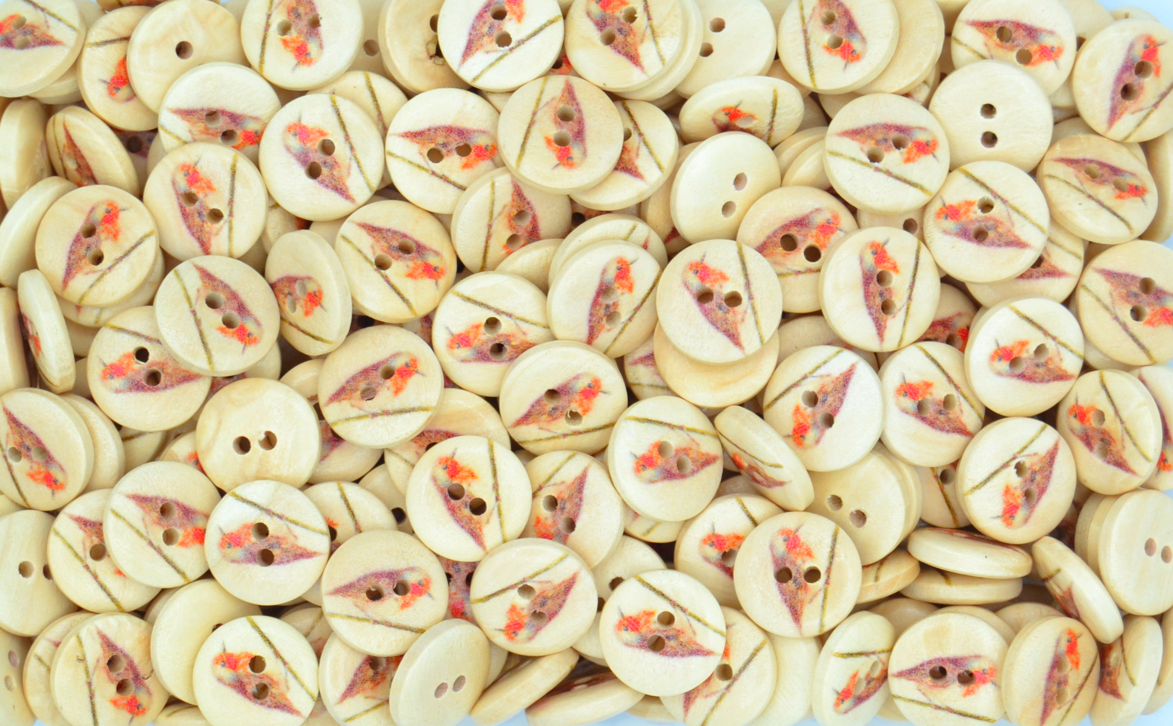 Natural Wooden Buttons - 15mm Natural Buttons Robin on a Branch