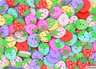 Childrens Character Printed Wooden Buttons (Strawberry Type 1)
