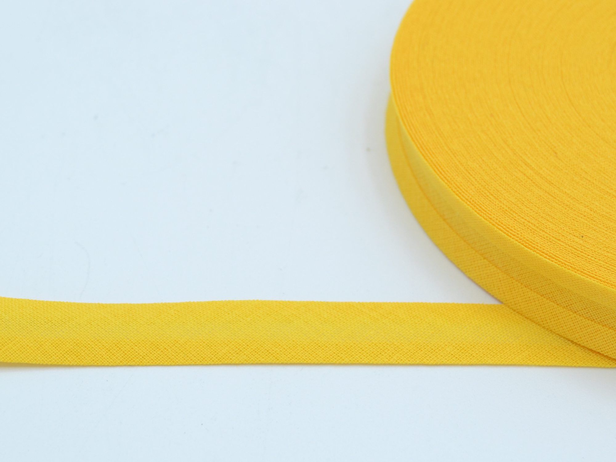 Bias Binding/Tape 16mm Cotton Light Gold CelloExpress