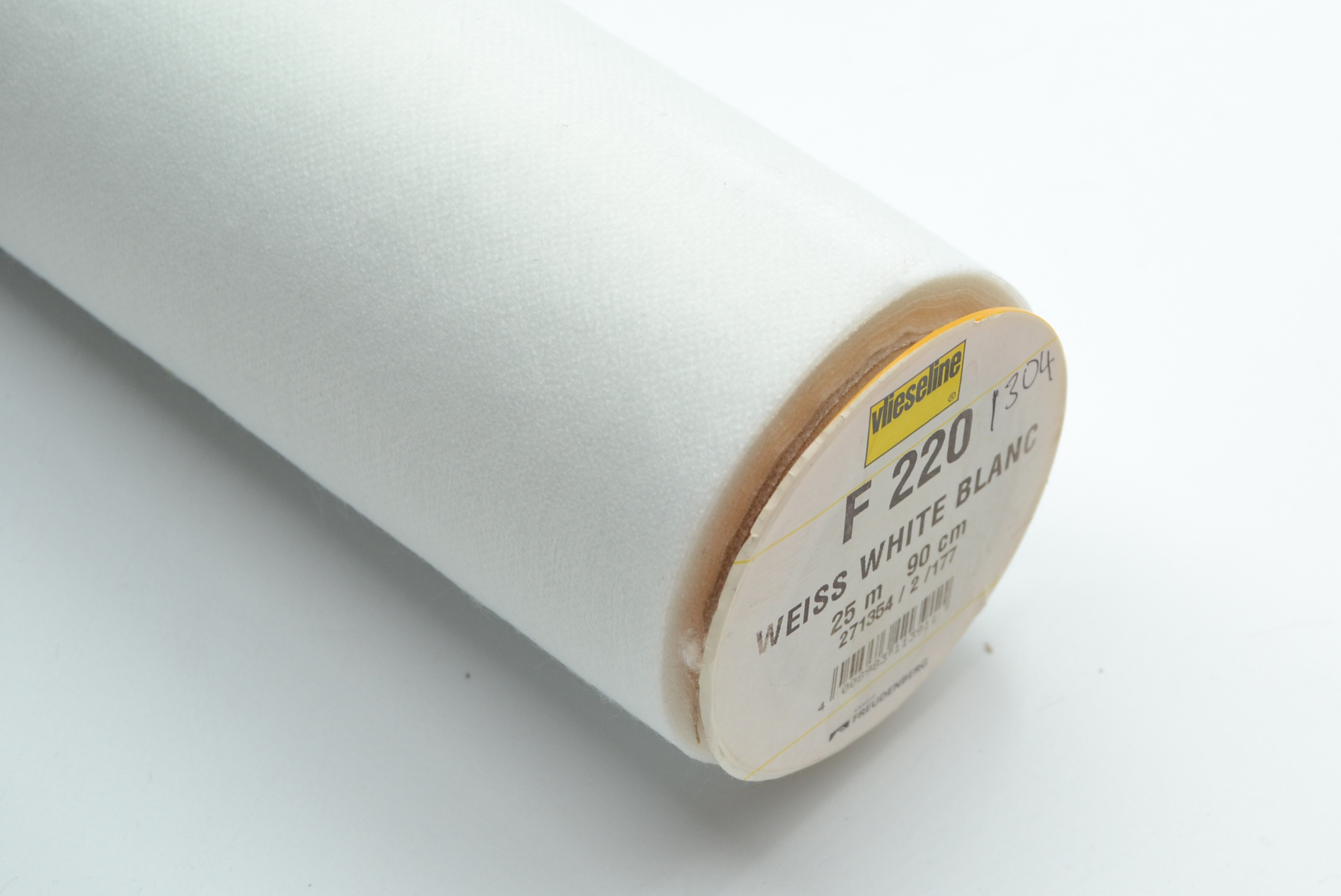 Vlieseline Standard Iron on Fusible Interfacing - White - 90cm - Lightweight - Various Sizes