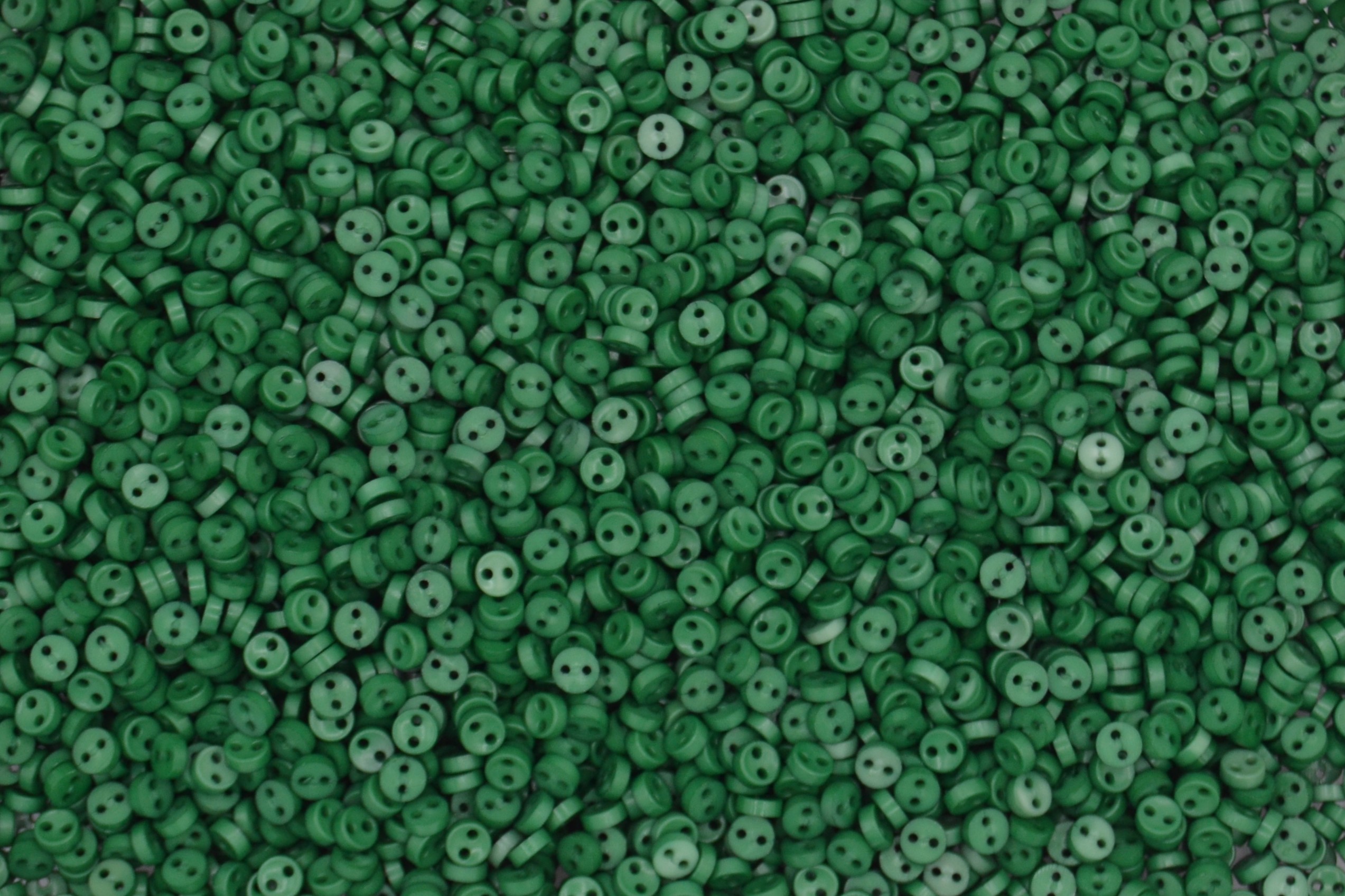 5mm Dark Green Round Mini Doll Buttons - Dolls & Soft Toys Clothes