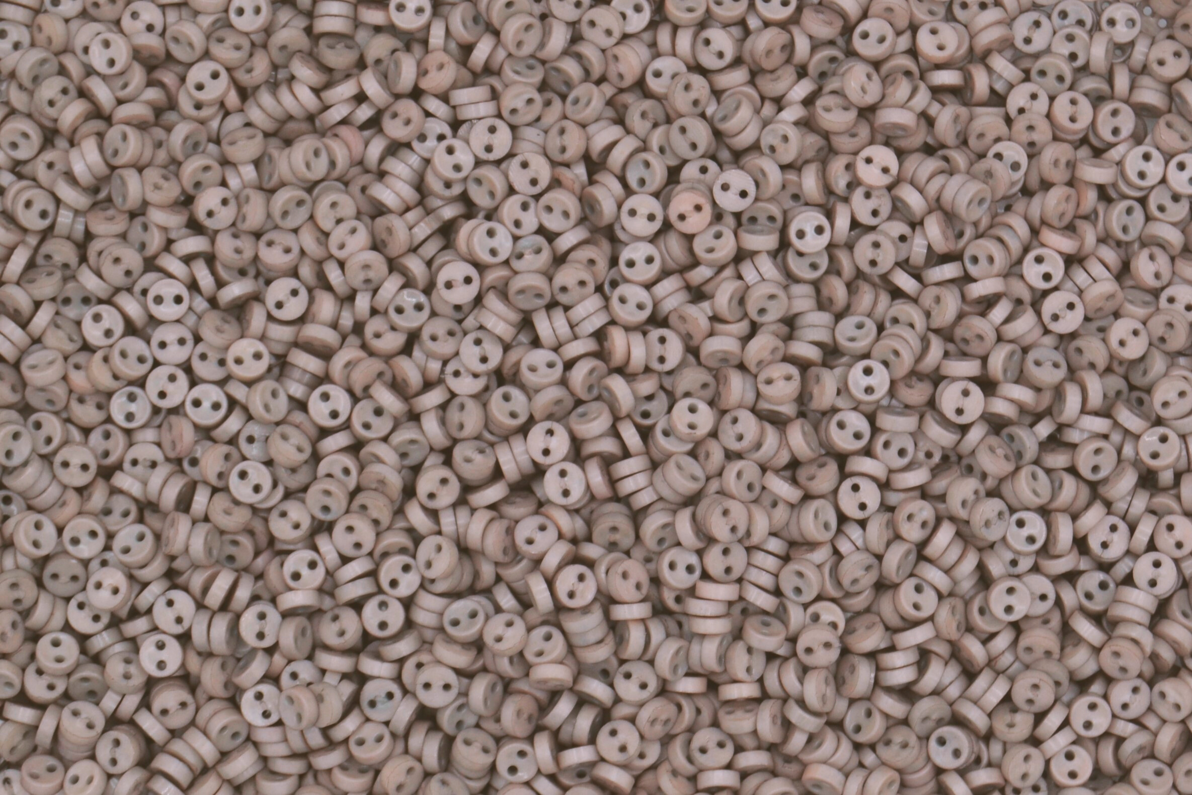 5mm Taupe Round Mini Doll Buttons - Dolls & Soft Toys Clothes